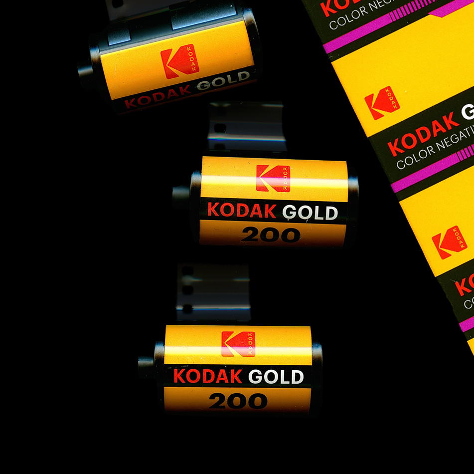 Kodak GOLD 200 — photo 1 of 2
